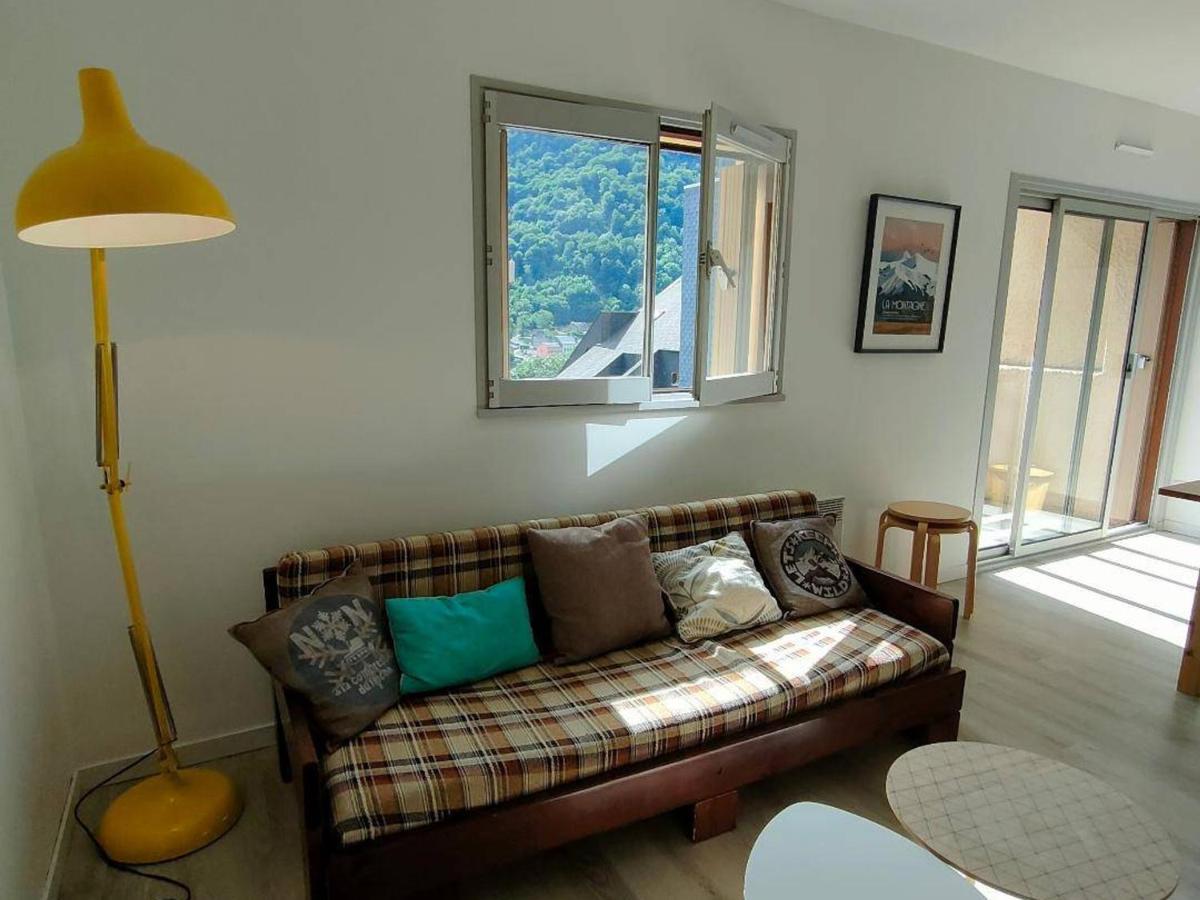 Appartement Renove 4 Pers Avec Parking A Cauterets - Fr-1-234-242 Exterior photo
